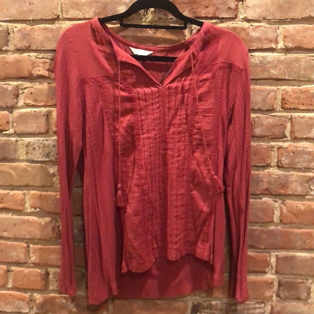 Lucky brand long sleeved T-shirt